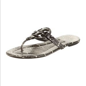 TORY BURCH Miller Thong Black And White Leather Sandals - US 8.5